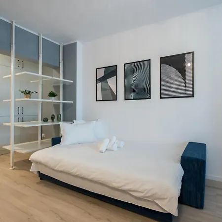 High-end With Panoramic View, Parking & Pool * ブカレスト