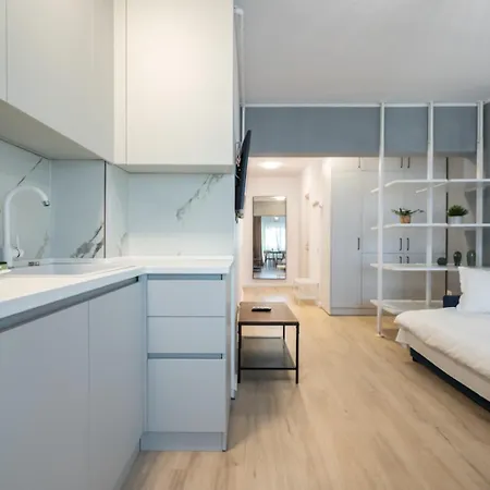 Apartment High-end With Panoramic View, Parking & Pool