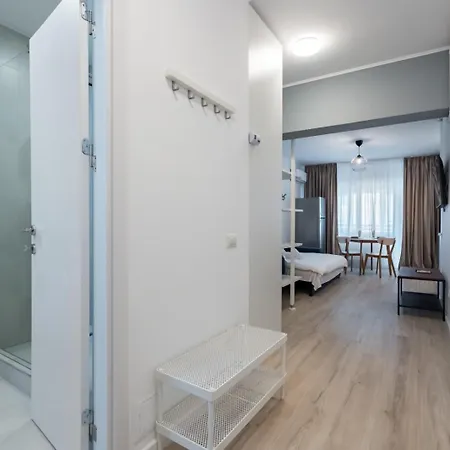 High-end With Panoramic View, Parking & Pool *