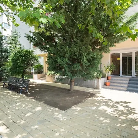High-end With Panoramic View, Parking & Pool Bukurešť