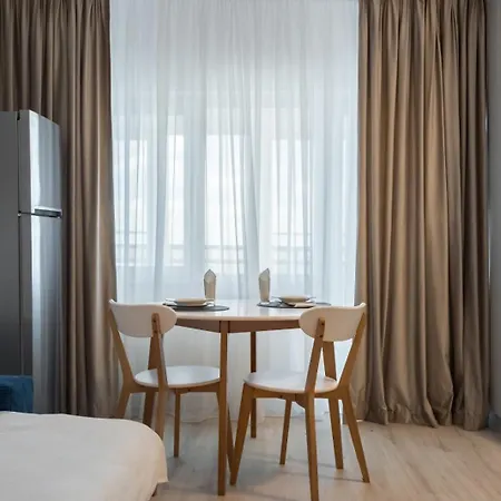 Apartmán High-end With Panoramic View, Parking & Pool *
